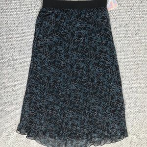 BNWT LuLaRoe Lucy Dress Sz L Black w/ Safety Pins